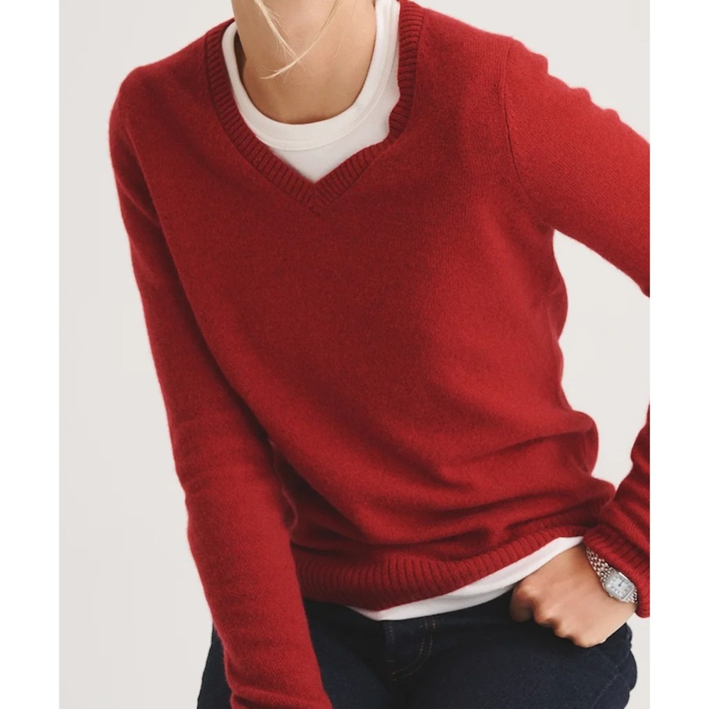 Ann Taylor 100% Cashmere Sweater Size Small Red V Neck Soft Cozy V Neck Work b4